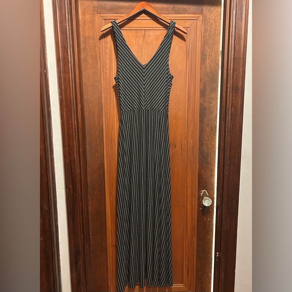Adrienne Vittadini Black and Gray Striped Sleeveless dress.